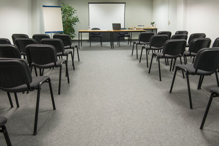 Salle de sous-commission Journet du palais des congrès de Grasse