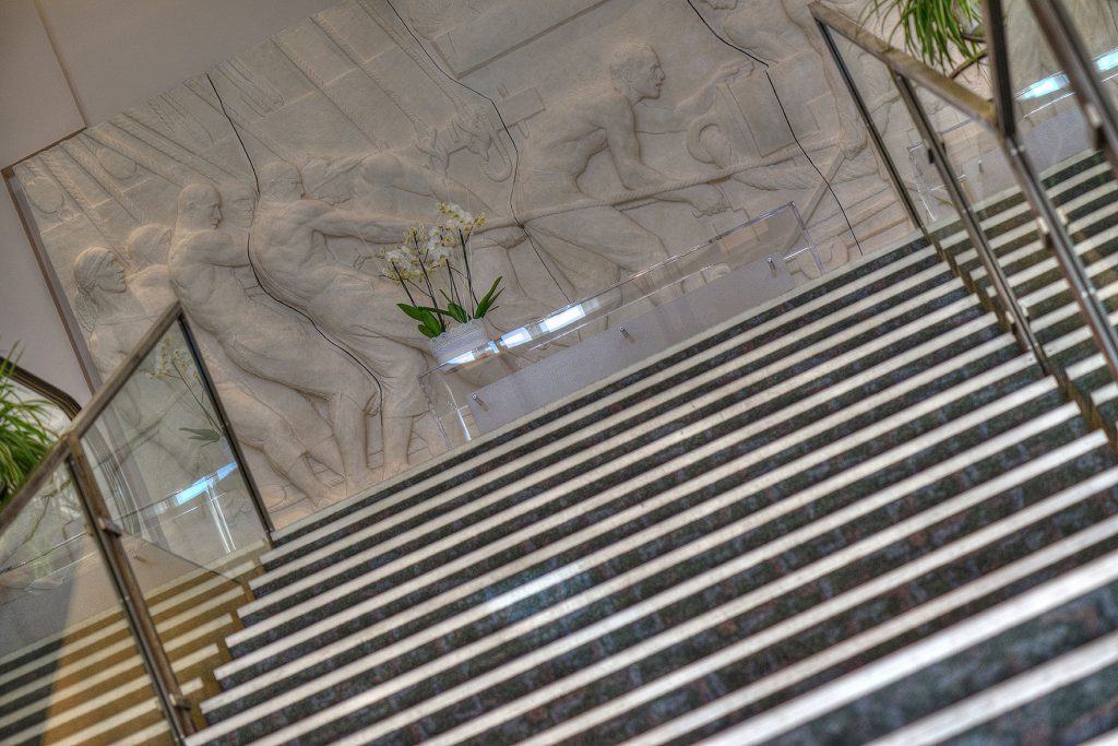 Photo du hall d'accueil du palais des congrès de Grasse